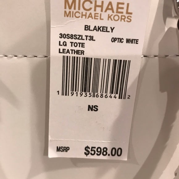 ❌Sold❌Michael Kors large Blakey Smooth Leather Bag - Picture 6 of 8